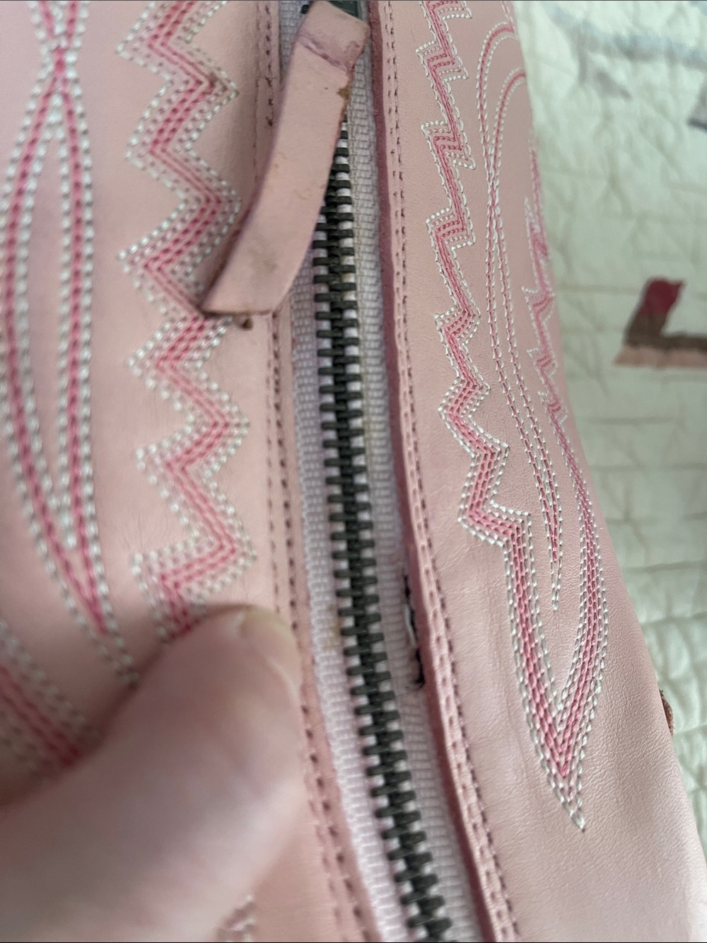 Pink Embroidered Western Cowboy Boots - Picture 4 of 4